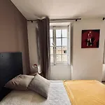 Beautiful Flat On Capitole Place